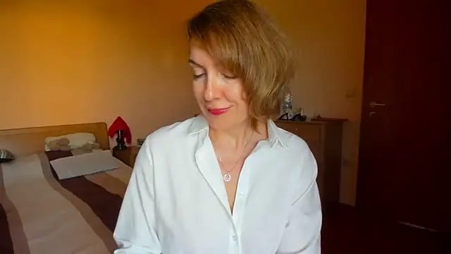 Snapshot of SummerLiza chatting on 17, 6, 2026 SummerLiza online show from 17, 6, 2026