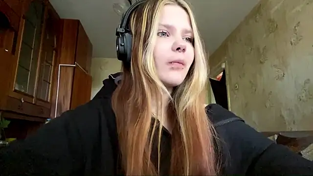 Snapshot of SusanaLeichty chatting on 24, 5, 2026 SusanaLeichty online show from 24, 5, 2026