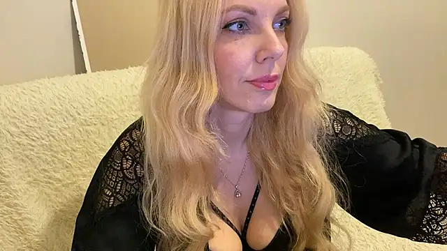 Snapshot of Allmaybe chatting on 6, 6, 2026 Allmaybe online show from 6, 6, 2026