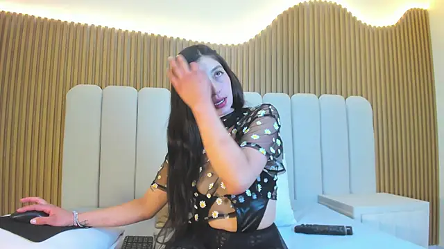 Snapshot of Rosa_Aura chatting on 8, 7, 2026 Rosa Aura online show from 8, 7, 2026