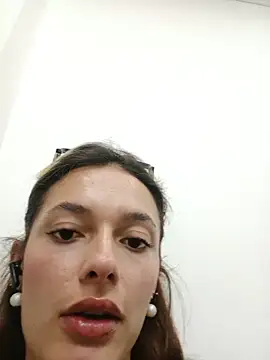 karenarango online show from 2, 6, 2026
