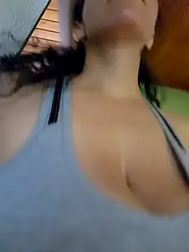 Snapshot of LUCI_LOVE chatting on 19, 12, 2024 LUCI LOVE online show from 19, 12, 2024