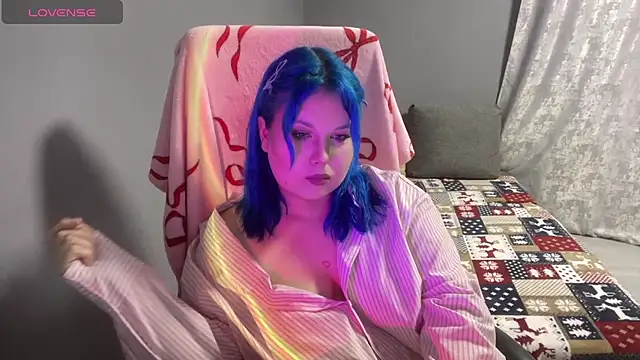 Snapshot of Stefani_Art chatting on 26, 5, 2026 Stefani Art online show from 26, 5, 2026
