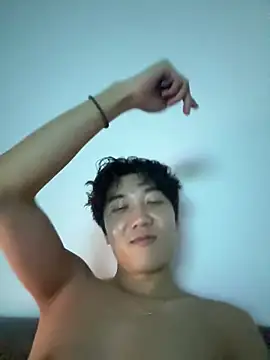 Snapshot of YourBadboy718 chatting on 17, 6, 2026 YourBadboy718 online show from 17, 6, 2026