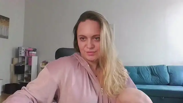 MyauAlice online show from 1, 6, 2026