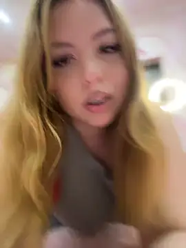AnessaXroseX online show from 16, 6, 2026