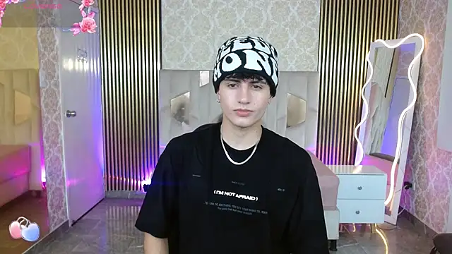 Kyler tay online show from 28, 6, 2026