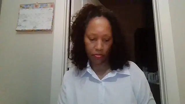 Snapshot of MsDeeLive chatting on 26, 5, 2026 MsDeeLive online show from 26, 5, 2026
