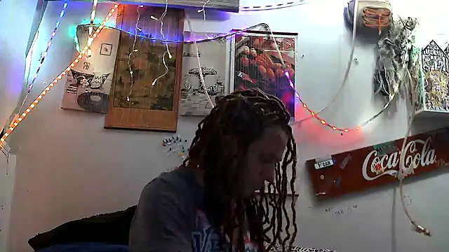VanillaSnowcones online show from 27, 6, 2026