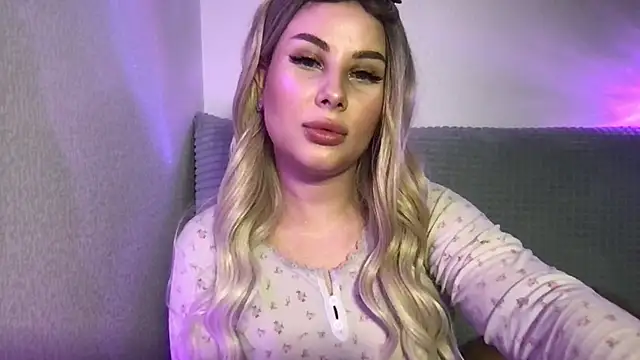 Snapshot of Lili_Weiss chatting on 14, 6, 2026 Lili Weiss online show from 14, 6, 2026