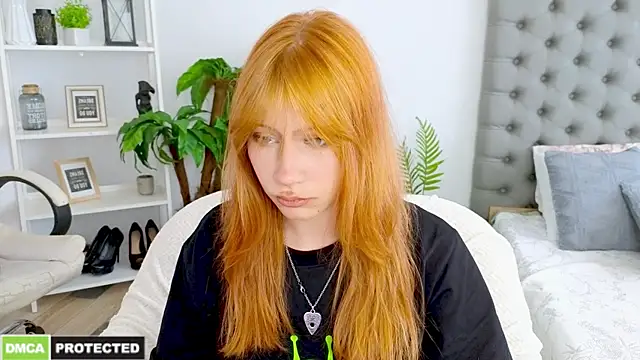 Snapshot of Fleur_Fox chatting on 16, 7, 2026 Fleur Fox online show from 16, 7, 2026