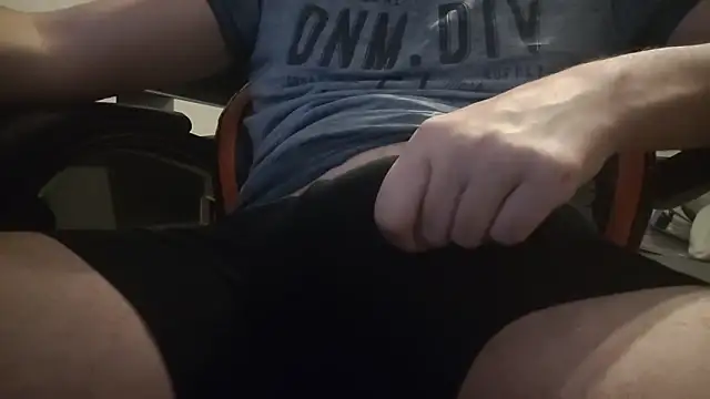 Pat CumShow4Dad online show from 9, 6, 2026