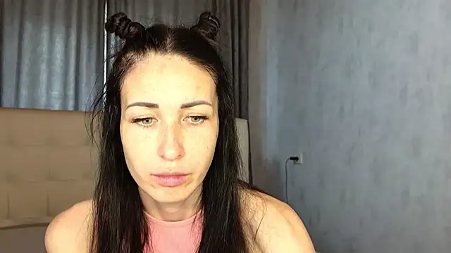 Snapshot of BouncySweety chatting on 14, 10, 2025 BouncySweety online show from 14, 10, 2025
