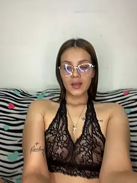 Snapshot of samantha-hot21 chatting on 10, 6, 2026 samantha-hot21 online show from 10, 6, 2026