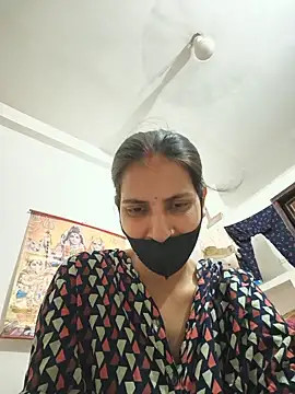 Snapshot of Neha-ji chatting on 28, 6, 2026 Neha-ji online show from 28, 6, 2026