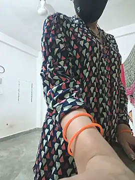 Snapshot of Neha-ji chatting on 14, 7, 2026 Neha-ji online show from 14, 7, 2026