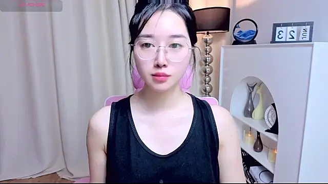 Snapshot of miuu6868 chatting on 23, 6, 2026 miuu6868 online show from 23, 6, 2026