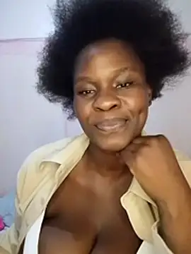 Snapshot of curvyperry chatting on 14, 7, 2026 curvyperry online show from 14, 7, 2026