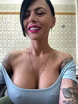 1HelenRose online show from 8, 6, 2026