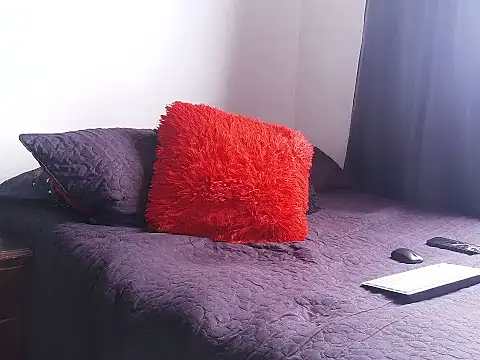 Snapshot of TorresLe chatting on 7, 7, 2026 TorresLe online show from 7, 7, 2026