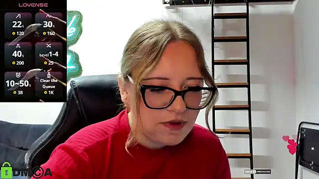 Snapshot of JuliNy_x chatting on 7, 6, 2026 JuliNy x online show from 7, 6, 2026