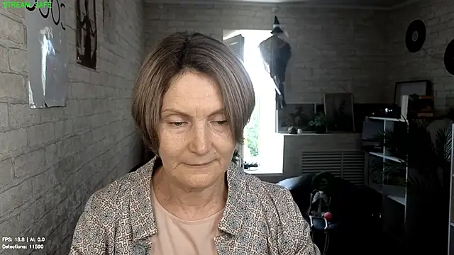 Snapshot of Mabel_Magic chatting on 18, 6, 2026 Mabel Magic online show from 18, 6, 2026