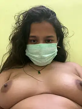 Snapshot of Yalina_ chatting on 8, 6, 2026 Yalina online show from 8, 6, 2026