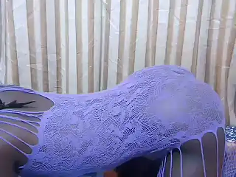 tinygodess online show from 27, 7, 2026