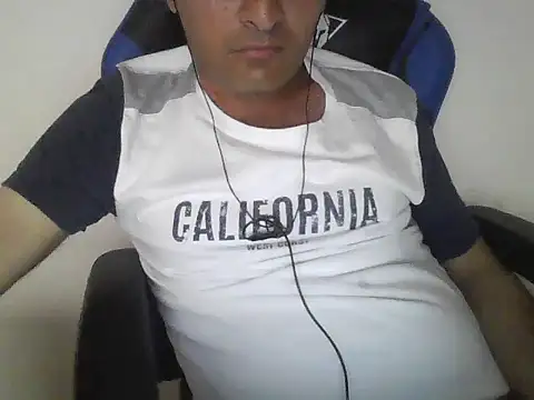 Snapshot of ecuabi chatting on 25, 5, 2026 ecuabi online show from 25, 5, 2026