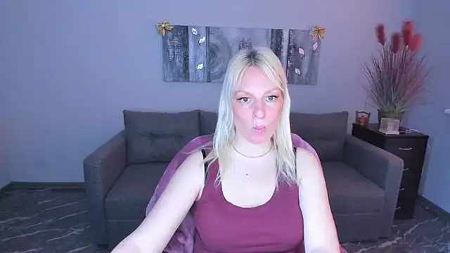 Lisa Merritt online show from 2, 6, 2026