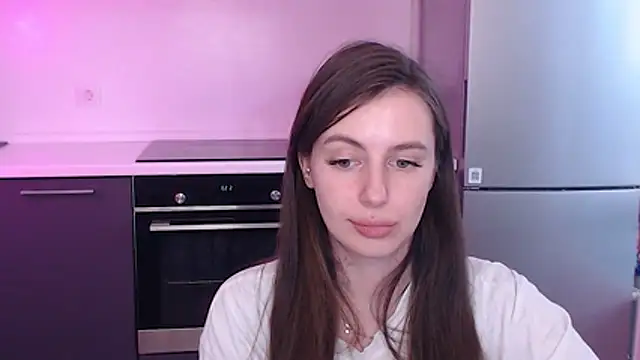 Snapshot of MuseMia chatting on 11, 6, 2026 MuseMia online show from 11, 6, 2026