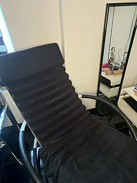 GymMoniMilf online show from 27, 7, 2026