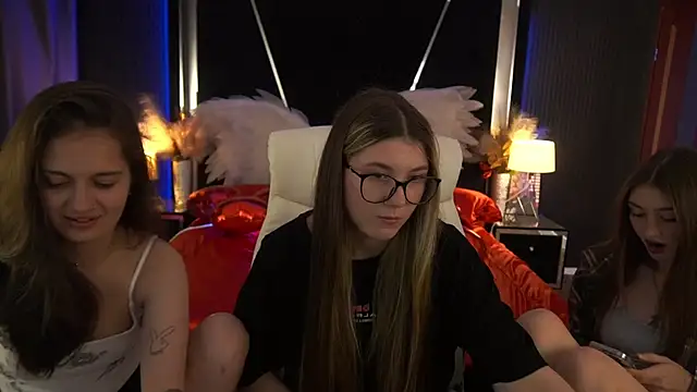 Snapshot of Talia_Blakwood chatting on 20, 6, 2026 Talia Blakwood online show from 20, 6, 2026