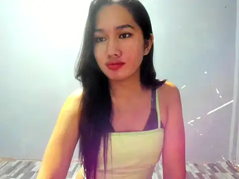 Snapshot of NikitaLuxe chatting on 27, 5, 2026 NikitaLuxe online show from 27, 5, 2026