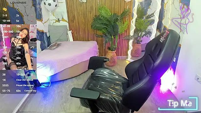 Snapshot of Zyra_tay chatting on 30, 6, 2026 Zyra tay online show from 30, 6, 2026