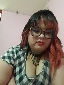 curvy latina online show from 16, 7, 2026