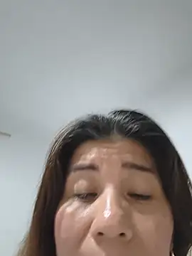 Snapshot of fire_mommy chatting on 11, 6, 2026 fire mommy online show from 11, 6, 2026