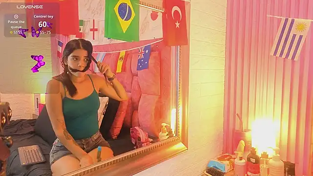 mia  gomex online show from 14, 6, 2026