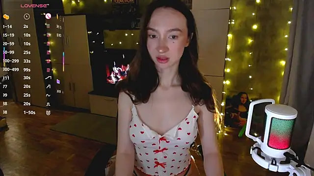 Maryana Ro online show from 12, 11, 2025