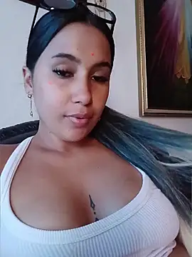 Snapshot of shantall_cute chatting on 16, 7, 2026 shantall cute online show from 16, 7, 2026
