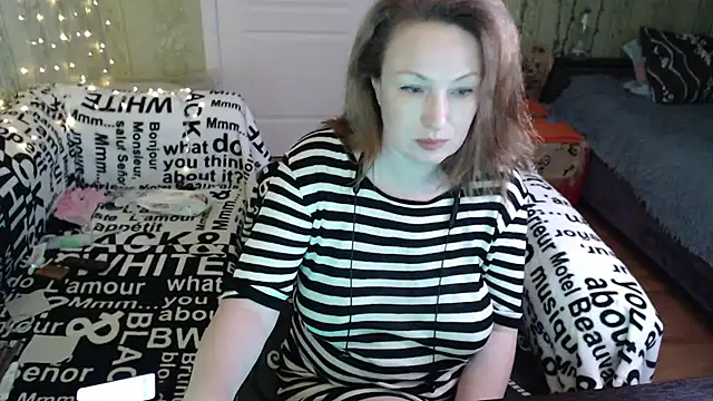 MarleneDietrich online show from 11, 9, 2025
