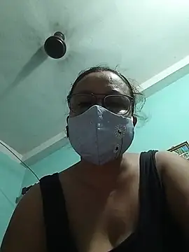 Snapshot of MoonLusty chatting on 16, 7, 2026 MoonLusty online show from 16, 7, 2026
