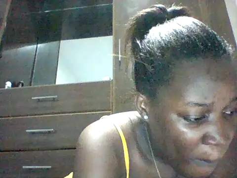 Snapshot of zainaxxxxx chatting on 22, 6, 2026 zainaxxxxx online show from 22, 6, 2026