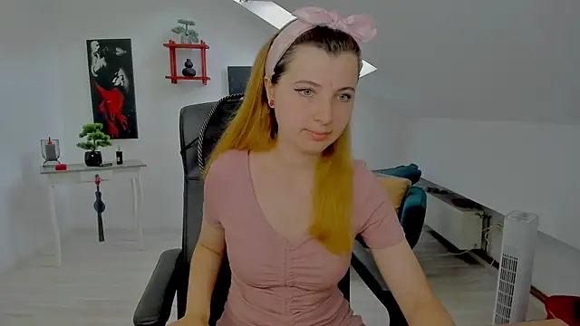 CamelliaStone online show from 13, 7, 2026