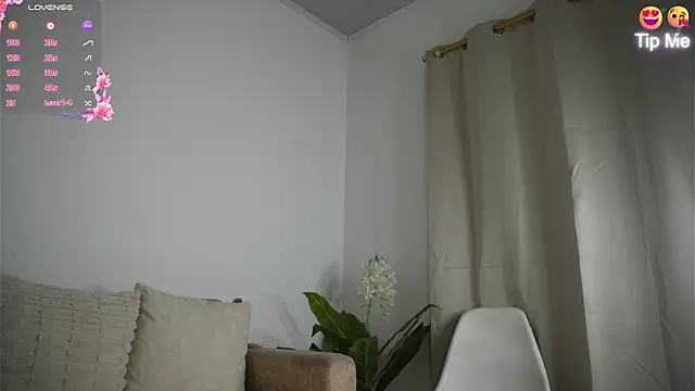 Snapshot of Sweetpussyhot_ chatting on 10, 7, 2026 Sweetpussyhot online show from 10, 7, 2026