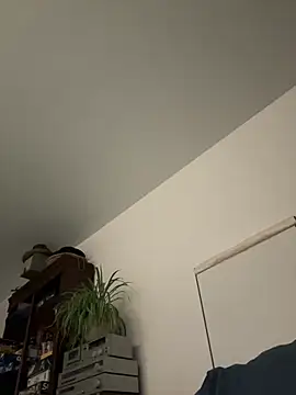 hornyfrenchies online show from 26, 6, 2026