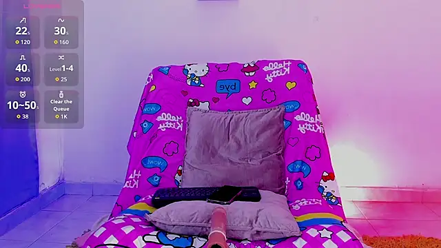 Snapshot of lulu_petite chatting on 20, 7, 2026 lulu petite online show from 20, 7, 2026