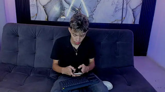 Snapshot of nico_naughtyboy chatting on 1, 6, 2026 nico naughtyboy online show from 1, 6, 2026