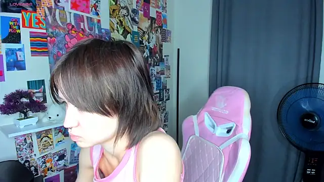 Snapshot of RiLey__Davis chatting on 9, 6, 2026 RiLey Davis online show from 9, 6, 2026