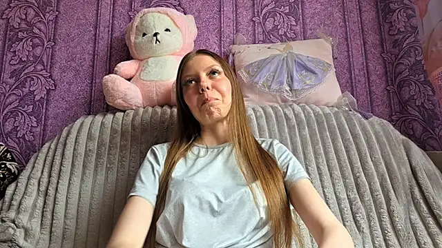 Snapshot of JuleRiter chatting on 1, 6, 2026 JuleRiter online show from 1, 6, 2026